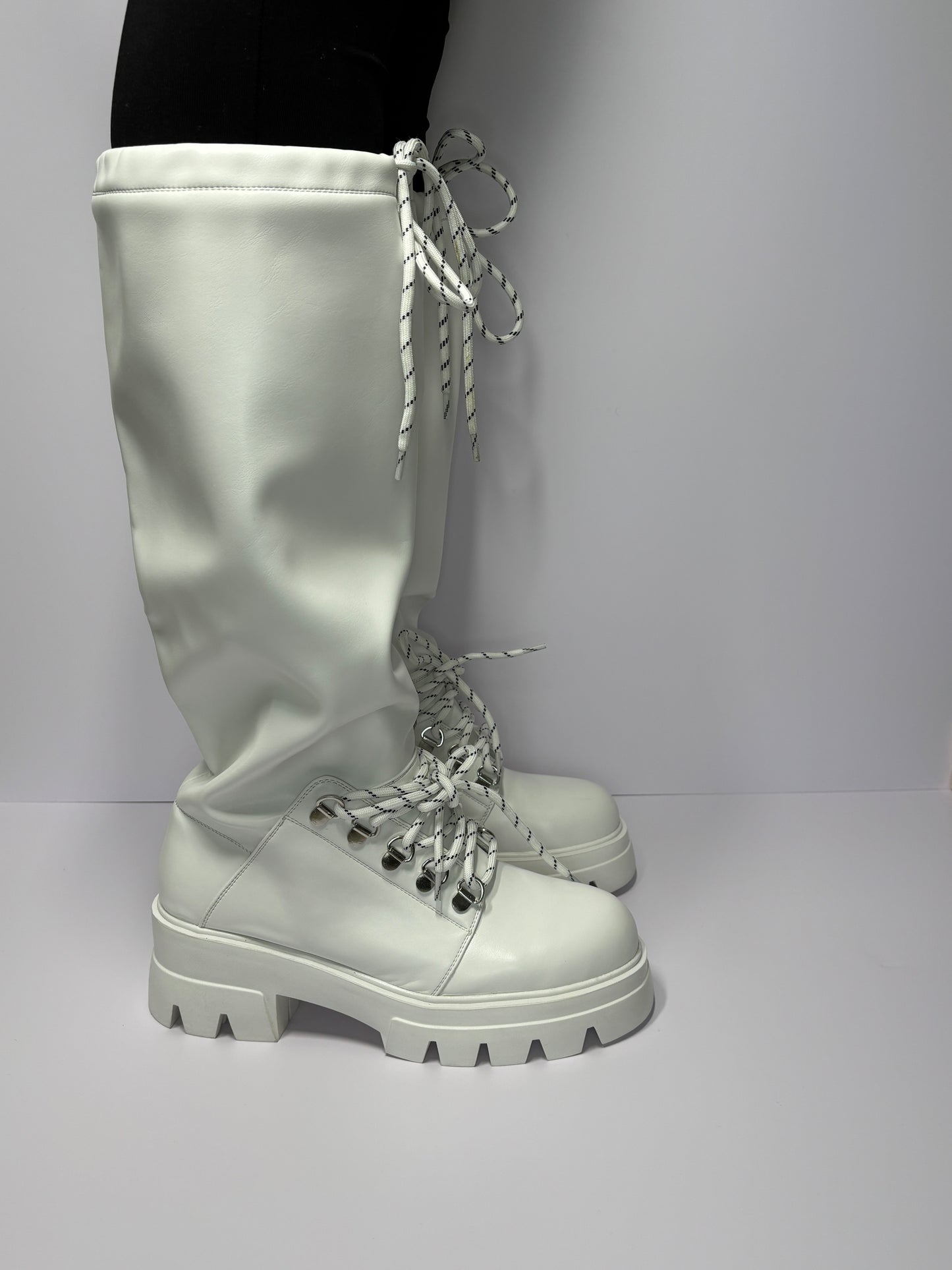 Platform white boots